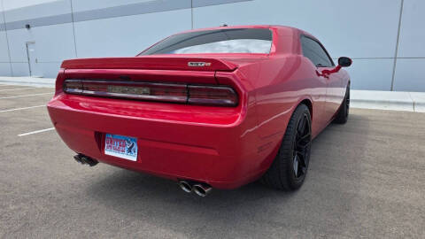 2011 Dodge Challenger SRT8 392
