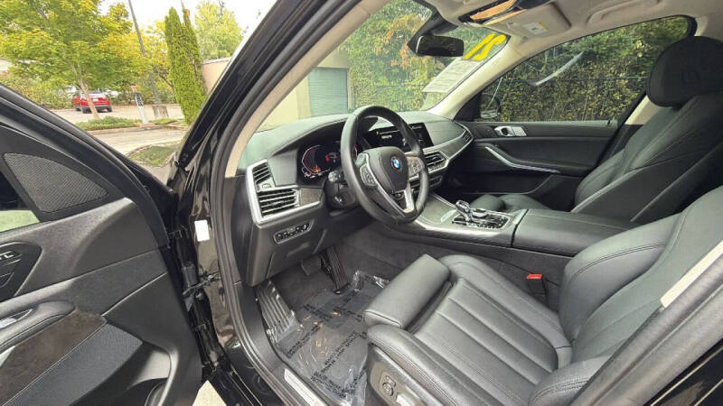 2021 BMW X7 xDrive40i