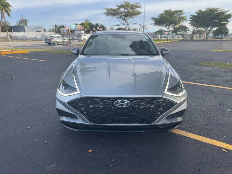 2020 Hyundai Sonata SEL's photo