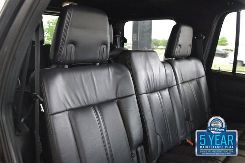 2016 Lincoln Navigator Select