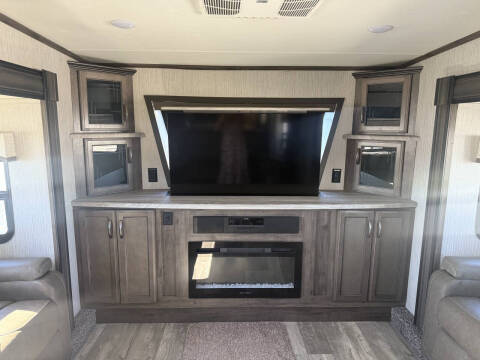 2021 Forest River Sierra