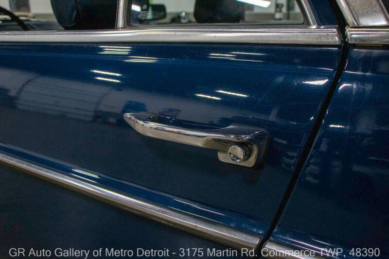 1975 Mercedes-Benz 280-Class