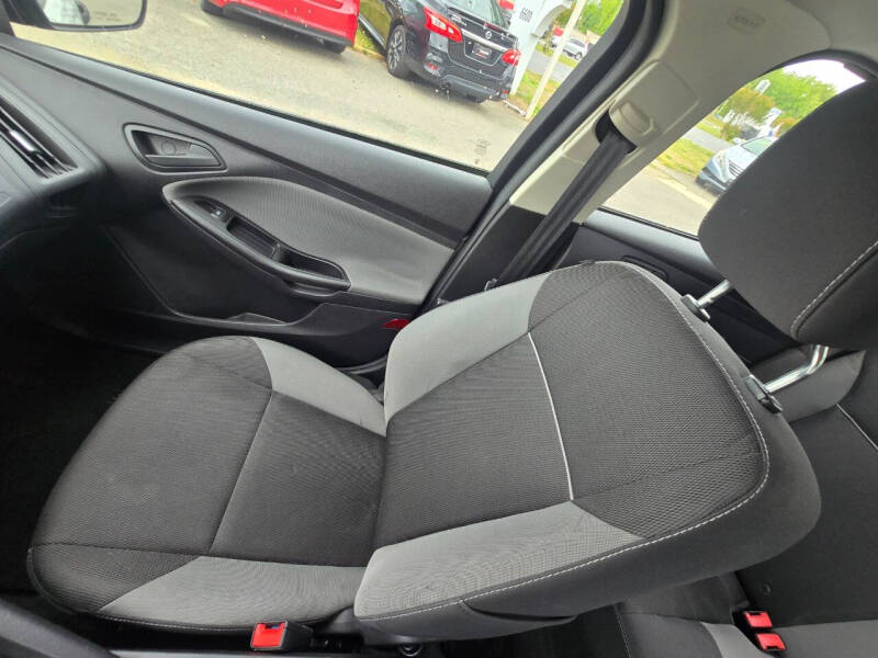 2014 Ford Focus S
