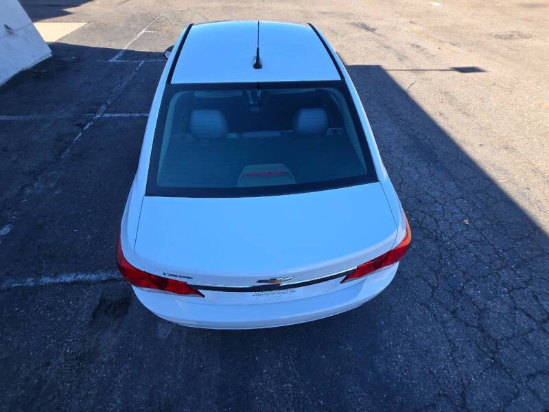 2014 Chevrolet Cruze LS Auto