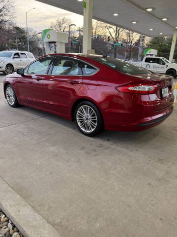 2015 Ford Fusion SE