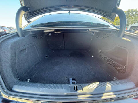 2015 Audi A4 2.0T quattro Premium Plus