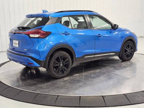 2023 Nissan Kicks SR
