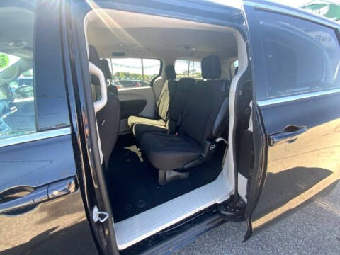 2017 Chrysler Pacifica Touring