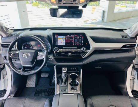 2020 Toyota Highlander Platinum