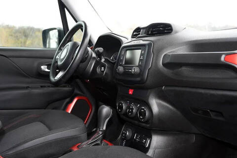 2017 Jeep Renegade Trailhawk