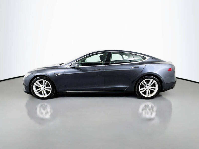 2015 Tesla Model S 70D