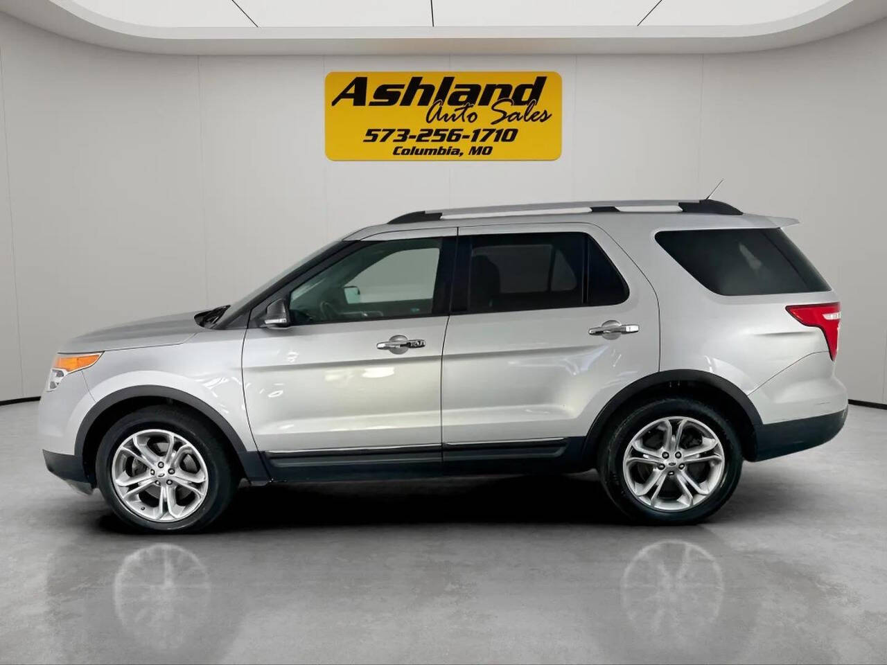 Silver 2015 Ford Explorer Limited AWD Limited 4dr SUV 2