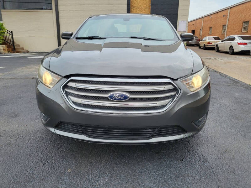 2013 Ford Taurus SEL