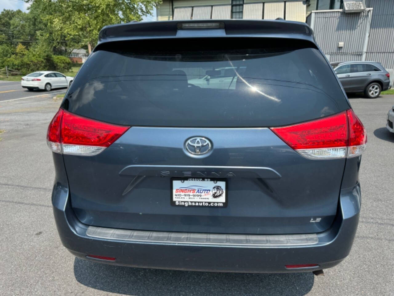 2013 Toyota Sienna for sale at Singh's Auto Sales in Jessup, MD