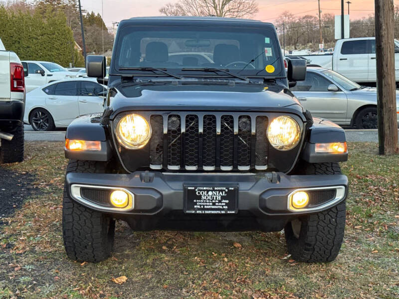 2022 Jeep Gladiator Sport S