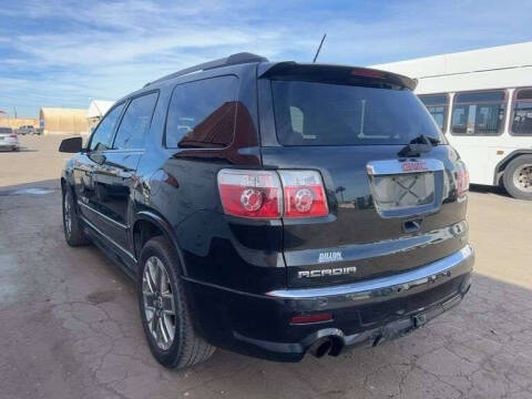 2011 GMC Acadia Denali
