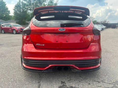 2018 Ford Focus ST