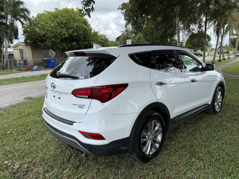 2017 Hyundai Santa Fe Sport 2.0T