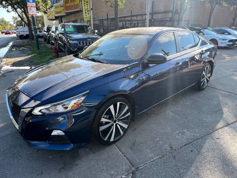 2022 Nissan Altima 2.5 SR