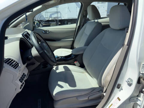 2014 Nissan LEAF