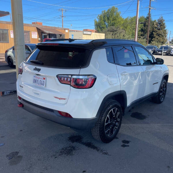 2020 Jeep Compass Trailhawk