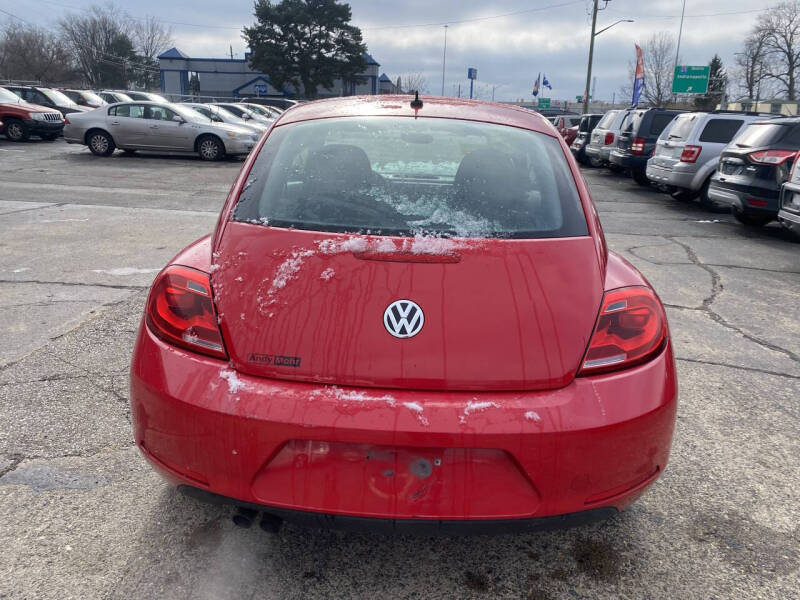 2014 Volkswagen Beetle 1.8T Entry PZEV