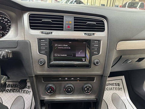 2015 Volkswagen Golf