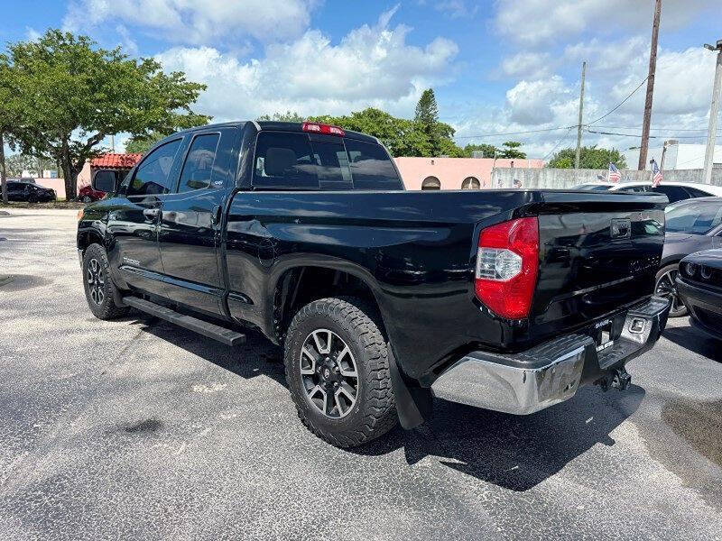 2016 Toyota Tundra SR5