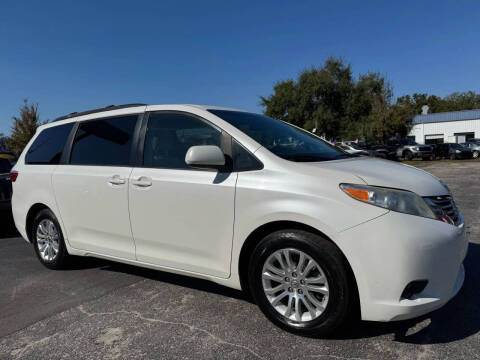 2017 Toyota Sienna