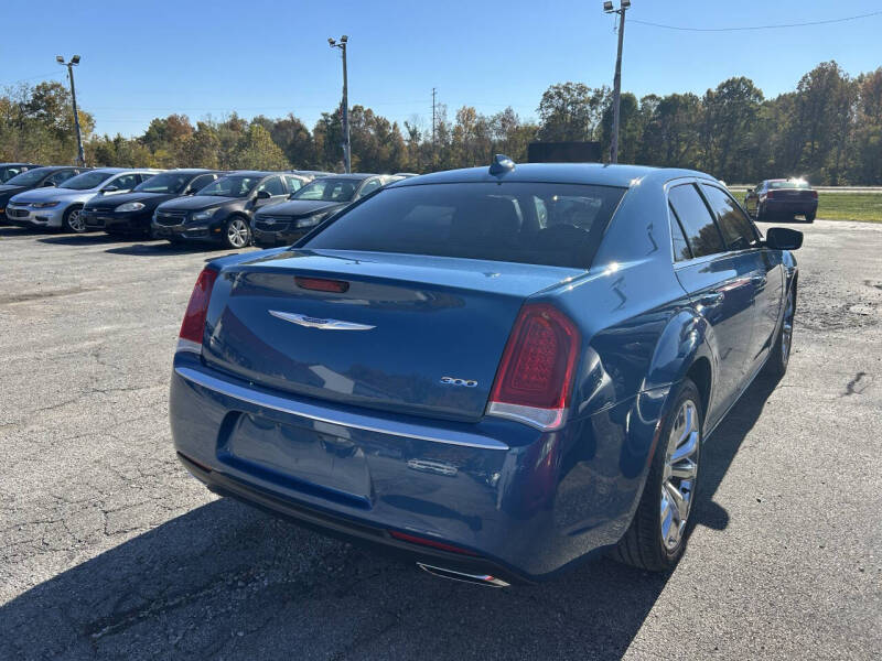 2020 Chrysler 300 Touring