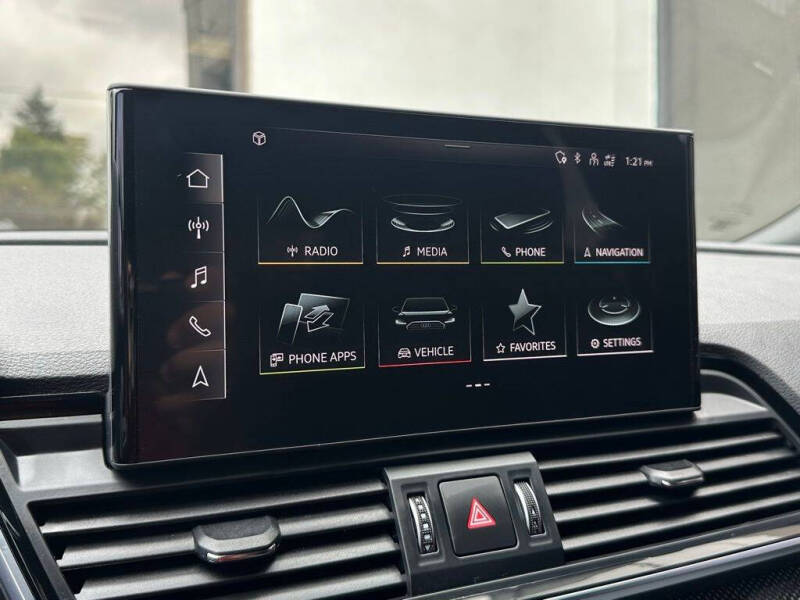 2022 Audi SQ5 3.0T quattro Premium Plus