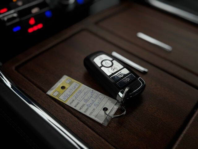 2022 Lincoln Navigator Black Label