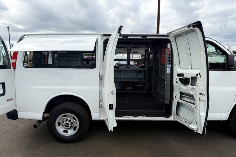 2009 GMC Savana 3500