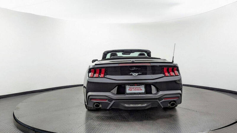 2024 Ford Mustang EcoBoost Premium