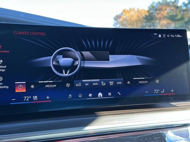 2025 BMW 7 Series 740i xDrive