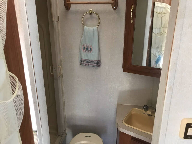 2002 Ford E-Series E-350 SD