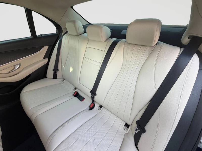 2017 Mercedes-Benz E-Class E 300 4MATIC