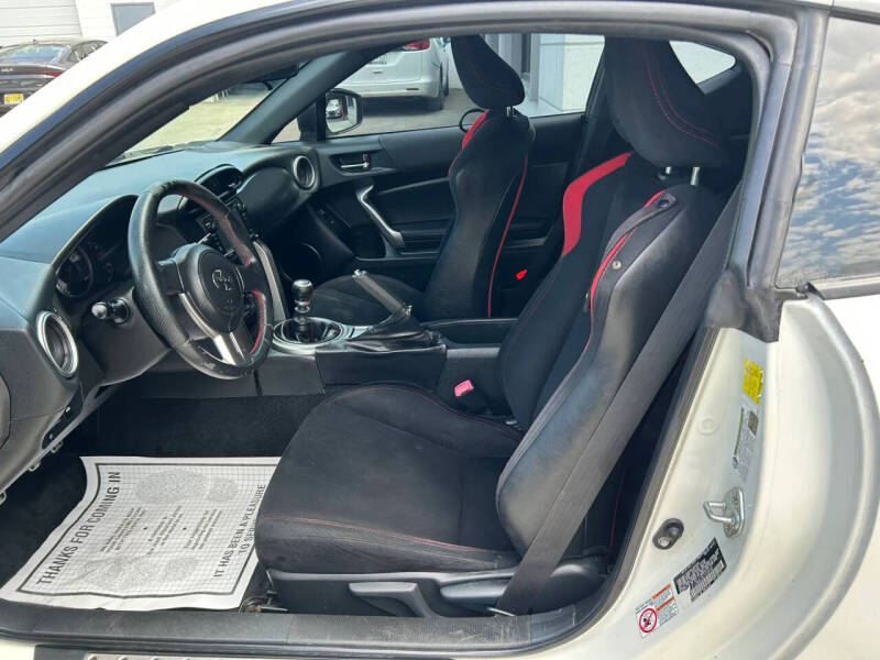 2014 Scion FR-S