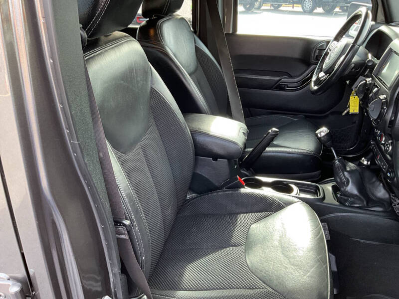 2017 Jeep Wrangler Unlimited Winter Edition