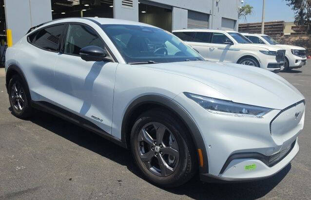 2023 Ford Mustang Mach-E Select