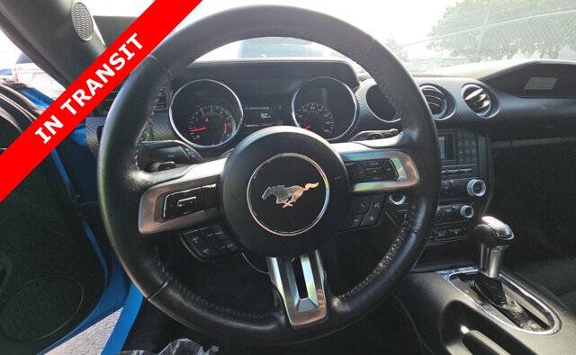 2017 Ford Mustang V6