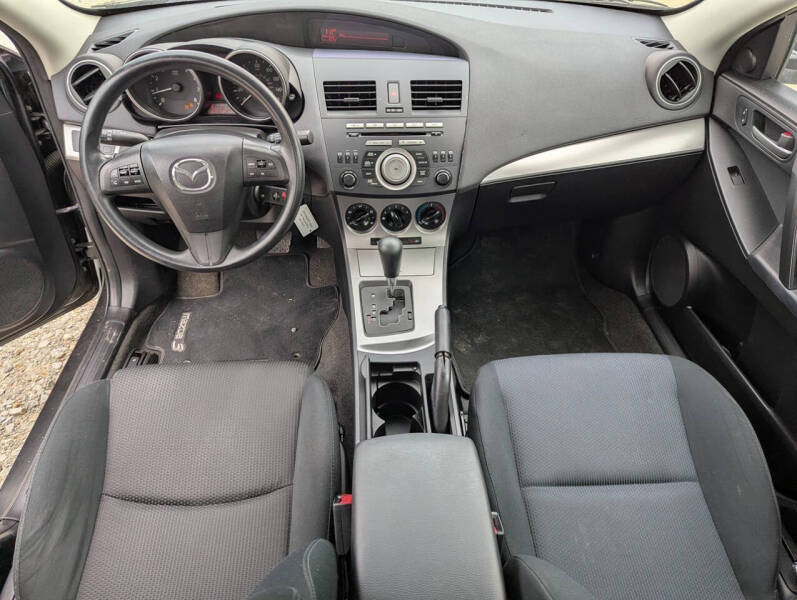 2010 Mazda MAZDA3 i Touring