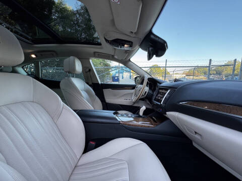 2017 Maserati Levante