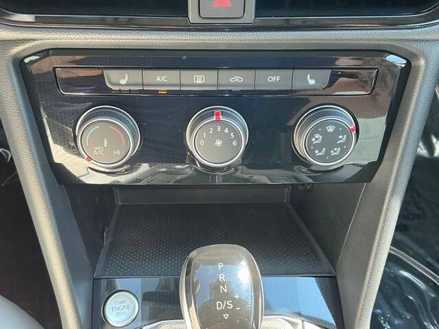 2025 Volkswagen Taos S 4Motion