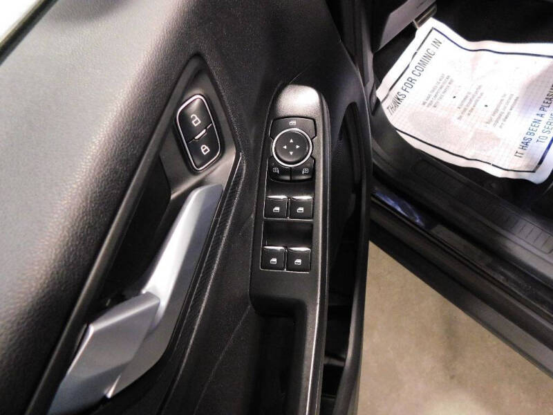 2023 Ford Escape ST-Line Select