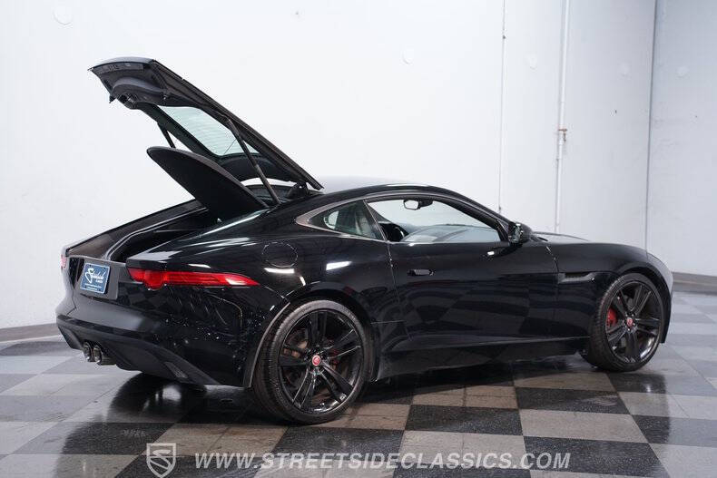 2016 Jaguar F-TYPE