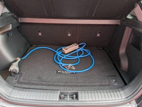 2023 Hyundai Kona Electric SE