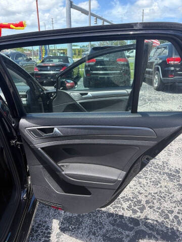 2021 Volkswagen Golf TSI