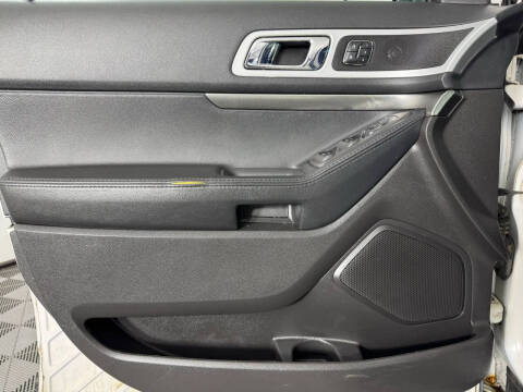 2014 Ford Explorer Sport