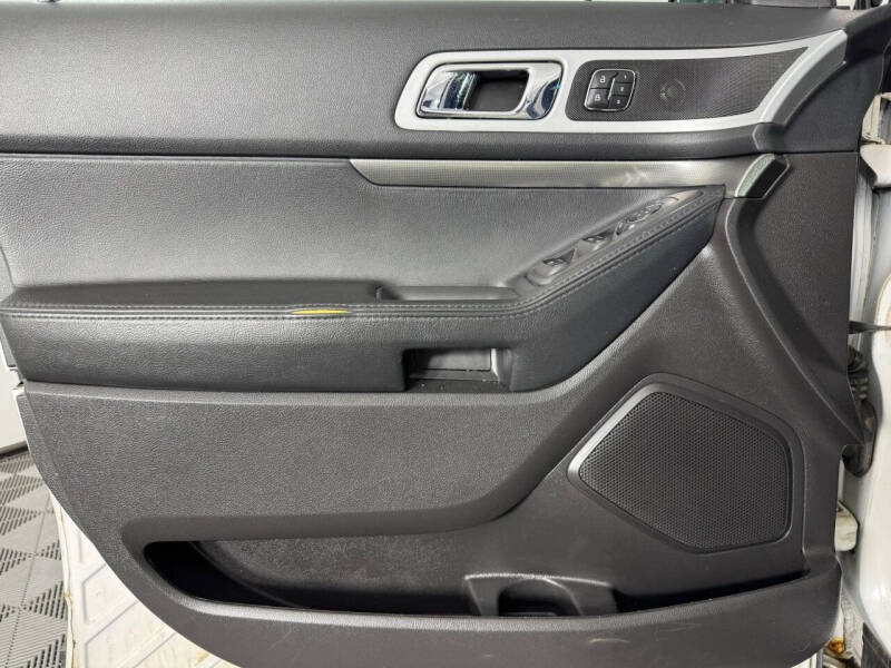 2014 Ford Explorer Sport